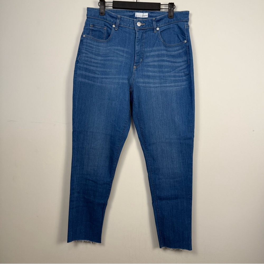 NWT LOFT Women’s The Skinny Jeans, Size 12